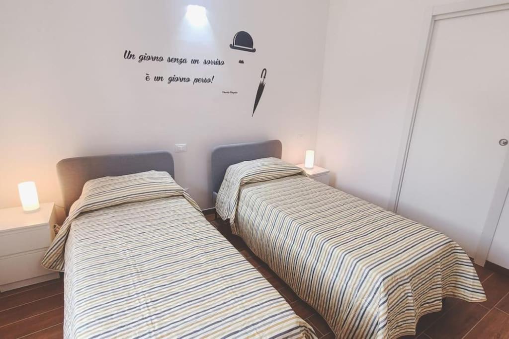 Apartamento Dimora Del Cavaliere LʼAquila Exterior foto
